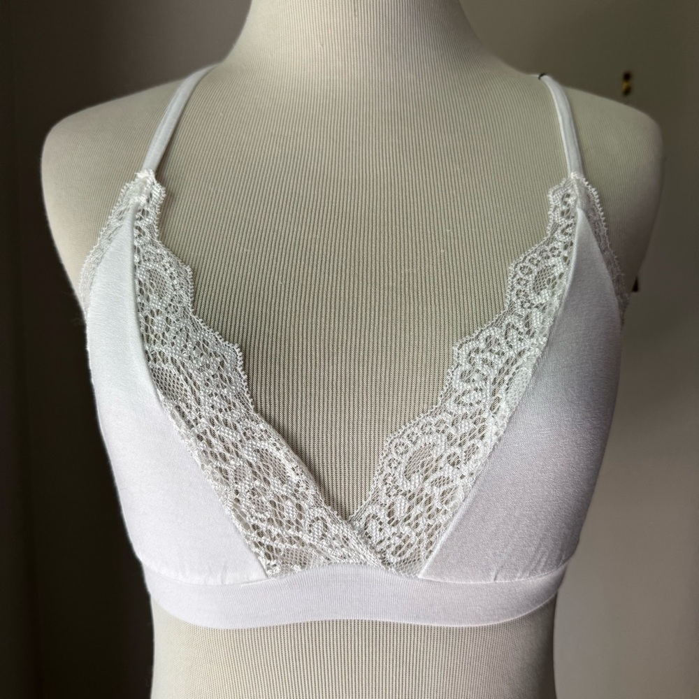 Only Hearts Racerback Lace Bralette